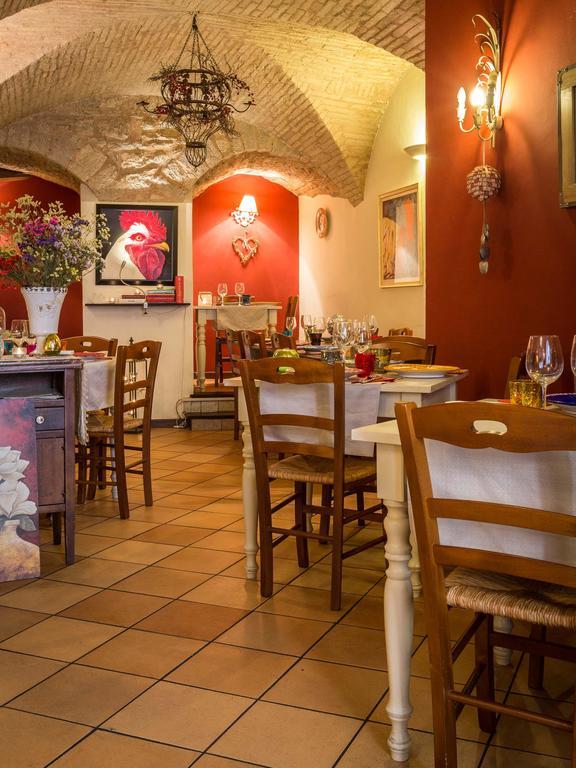 אסיסי Hotel Lieto Soggiorno מראה חיצוני תמונה